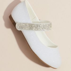 Girls Round Toe Mary Janes with Crystal Strap